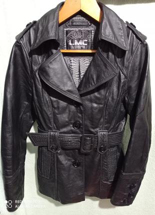 Фирменная lmc черная длинная кожаная куртка из плотной натурал...