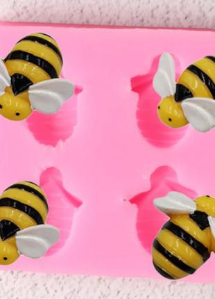 Молд для мастики силиконовый "Пчелы" - размер молда 5*5см