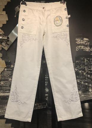 Стильные белые брендовые брюки