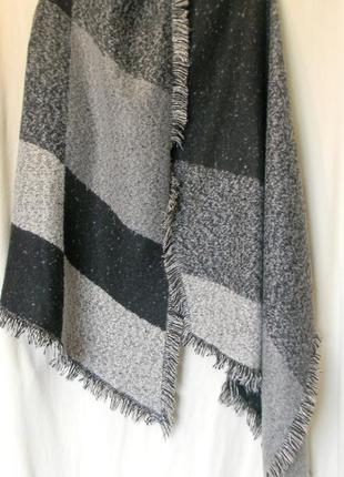 Теплый шарф палантин черный--серый 205 х 70