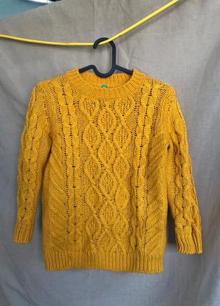 Вязанный свитер в узор