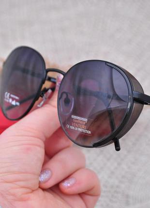 Красивые круглые солнцезащитные очки с боковой шорой gian marc...