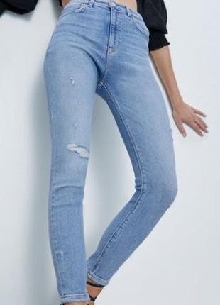 Узкие джинсы зара с высокой талией
