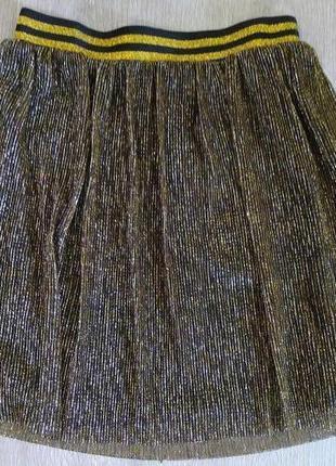 Стильная пышная юбка h&m divided. ткань с люрексом, на подклад...