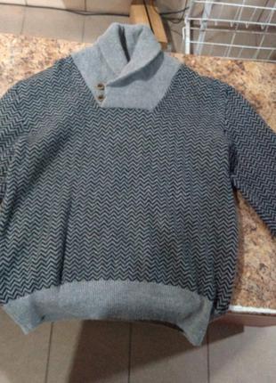 Продам  мужской свитер  фирмы L.O.G.G