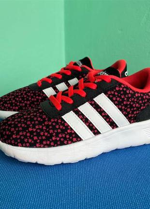 Кросівки  adidas lite racer