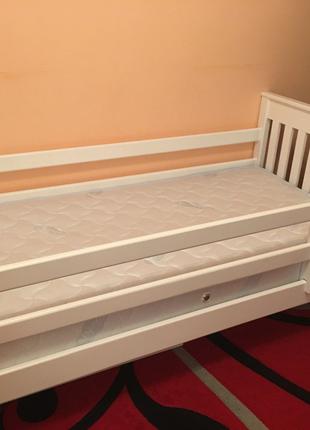 Одноярусна ліжко Адель з ящиками.