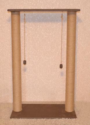Когтеточка з двома стовпами і лежанкою висотою 1,2 м