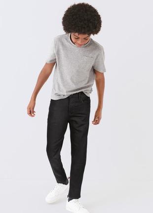 Новые джинсы на мальчика черного цвета тм next 9-11 лет