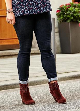 Фірмові моделюючі джинси супер-скіні від tcm tchibo.