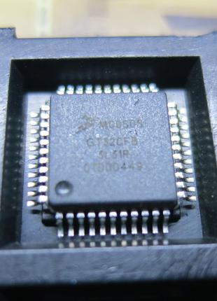 Микроконтроллер MC9S08GT32CFB Microcontrollers freescale motorola