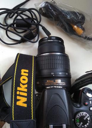 Nikon D5100 18-55mm 1:3.5-5.6G VR  зеркаль фотоаппарат фотокамера