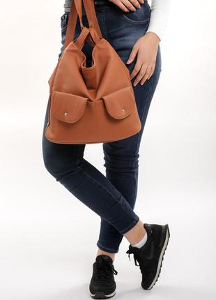 Функциональная женская сумка-рюкзак трансформер тренд сезона