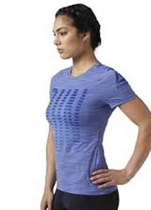 Жіноча футболка reebok розмір m оригінал