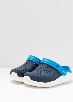 Крокс crocs kids' literide™ clog дитячі сині з білим крокси li...