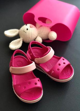 Крокс сандалі crocs bayaband sandal candy pink