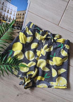 Классные короткие шорты в принт лимоны для дома сна пижама