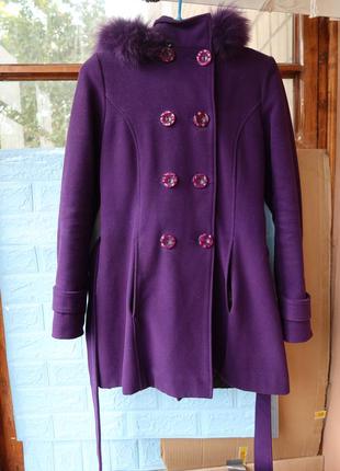 Женское фиолетовое зимнее кашемировое пальто с натуральным мех...