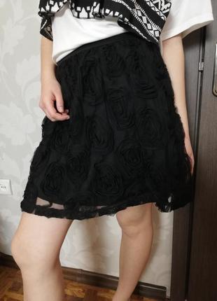 Шикарная фатиновая юбка в розах на резинке
