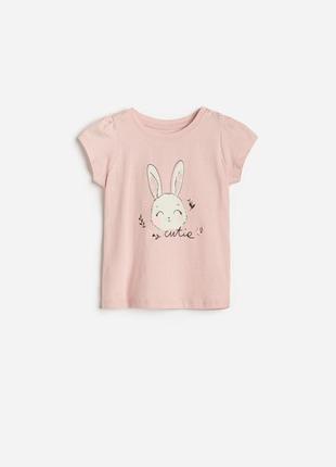 Новая розовая хлопковая футболка с принтом "кролик" reserved 74 р