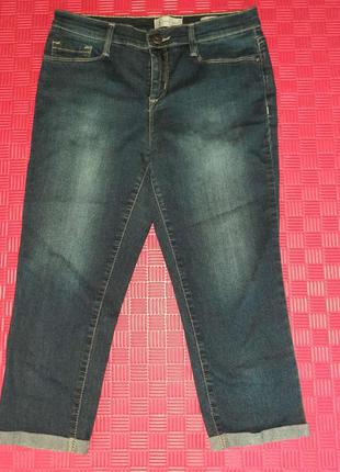 Короткие эластичные  джинсы jessica simpson
