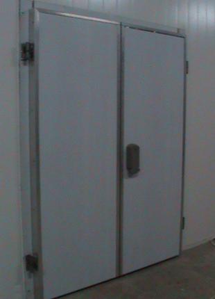 Дверні блоки для промислових холодильних та морозильних камер