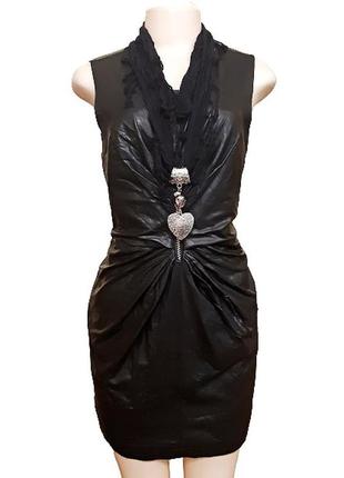 Черное кожаное мини платье с драпировками s-m