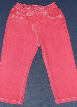 Красные джинсы на 2-3 года. р. 92.