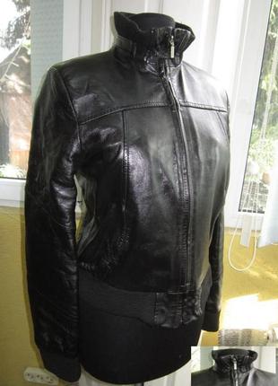 Классная женская кожаная куртка chicanos. англия. лот 971