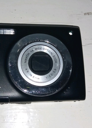 Цифровий фотоапарат Nikon Cooplix