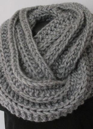 Продам серый шарф - хомут