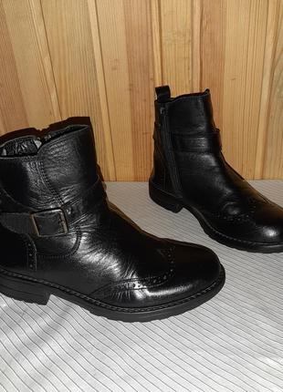 Чёрные кожаные ботиночки оксфорды с пряжечками