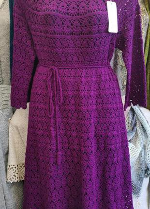 Вязаное лиловое платье ручной работы