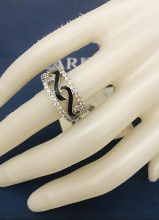 Серебряное кольцо zarina