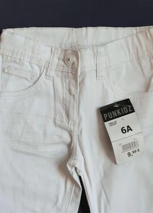 Кипельно белые джинсы слимы "punkidz" франция на 6 лет (116см)