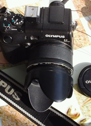 Цифровой фотоаппарат OLYMPUS C -8080 Wide Zoom