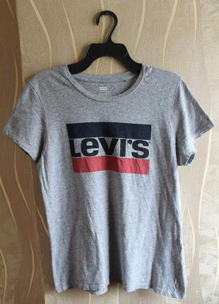 Хлопоквая футболка с большим лого levis