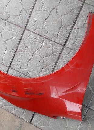 Крыло переднее правое Ford Fiesta 2012г.