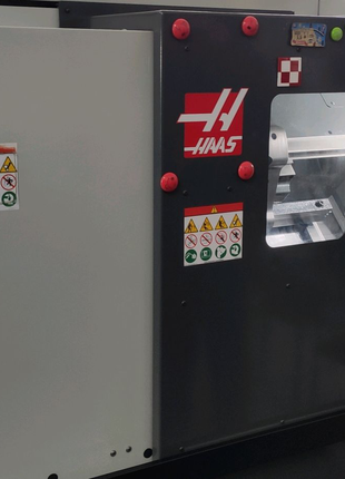 Токарний станок Haas ST 10