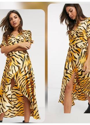 Платье на запах с  тигровым принтом ax paris