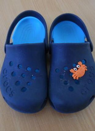 Кроксы, аквашузы, шлёпки crocs