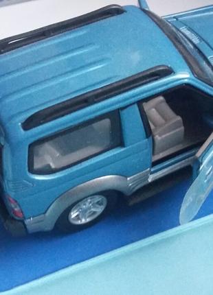 Toyota Land Cruiser Cararama Масштаб 1:43