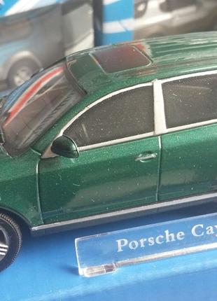 Porsche Cayenne S Cararama Масштаб 1:43