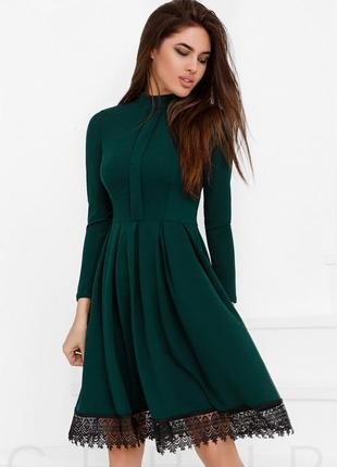 Продам зелене плаття а-силуету з мереживом