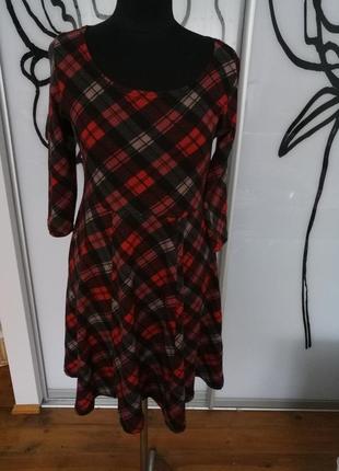 Трикотажне плаття в шотландську клітку від pussycat