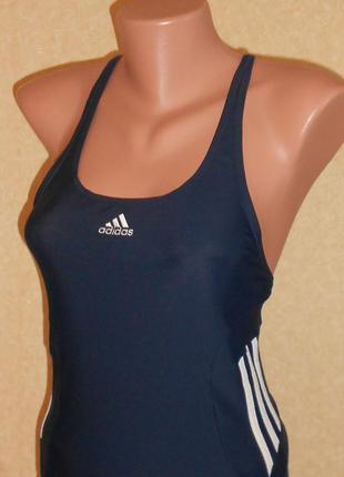 Сдельный фирменный купальник adidas. s - m