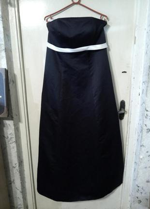 Элегантное,чёрное платье в пол,на подкладке,большого размера.
