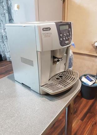 Кофемашина DeLonghi ESAM 4500 S Magnifica кофеварка кавоварка 350