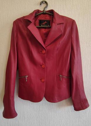 Новая кожаная женская куртка, 46 размер