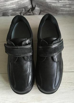 Ботинки, туфли кожаные 42-43 р
